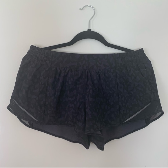 LULULEMON | HOTTY HOT SHORT II